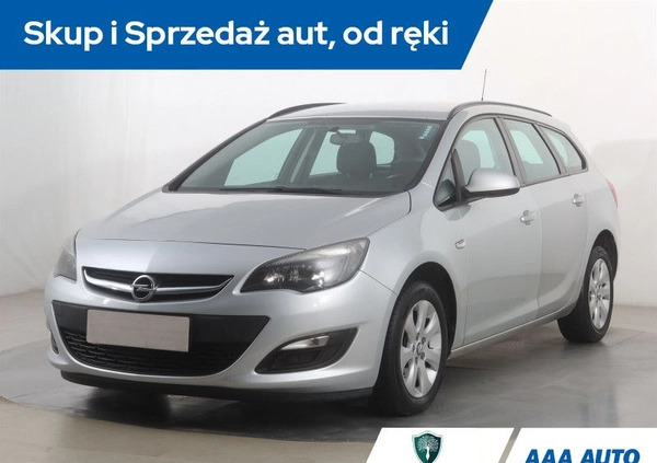 Opel Astra cena 26000 przebieg: 195616, rok produkcji 2014 z Szadek małe 172